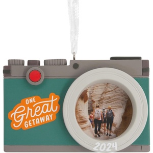 Hallmark Grandma Photo Holder 2024 Christmas Ornament(Family Vacation Camera Photo Holder)