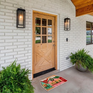 Hallmark Holiday Doormat, Snowy Cottage -18″ x 30 | Outdoor Coir Doormat for Christmas | Festive Seasonal Decor for Entrance, Porch or Front Door | Removes Dust & Dirt from Shoes | Bring Seasonal Joy(House Multicolor)