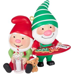 Hallmark Keepsake Christmas Ornament, Gnome for Christmas Lovers(2025 Gnome for Christmas)