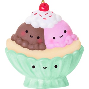 Hallmark Keepsake Mini Christmas Ornament (Two Scoops of Fun) 0.75″ Tiny Ornament for Tabletop Tree(Two Scoops of Fun)