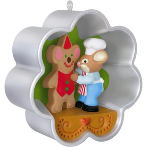Hallmark Keepsake Mini Christmas Ornaments 2025, Cooking Up Christmas, Set of 3, Food Gifts(Cookie Cutter Christmas)