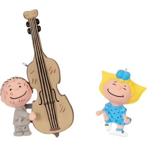 Hallmark Keepsake Peanuts Christmas Ornament, The Peanuts Gang Playing Catch, Set of 2(Sally and Pigpen)