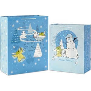 Hallmark Star Wars The Mandalorian Valentine’s Day Gift Bag Set (2 Bags: 1 Large 13″, 1 Extra Large 15″) Grogu, Baby Yoda, for Kids, Husbands, Fans, May the 4th(Christmas Gift Bags (2-count))