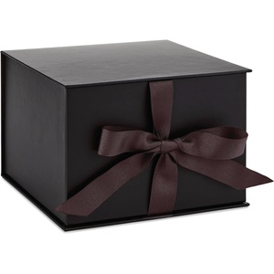 Hallmark Medium Gift Box with Lid and Shredded Paper Fill (Gray 7 inch Box) for Weddings, Graduations, Birthdays, Father’s Day, Groomsmen Gifts, All Occasion(Black)