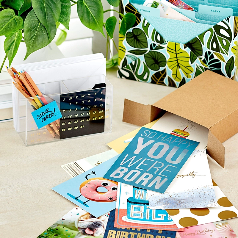 Hallmark Official Store | Greeting Cards, Gifts, Ornaments & Holiday Collections